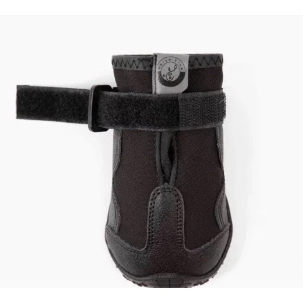 Versa Vine Dog Shoes Size XL Waterproof Anti Slip Pet Boots Black Set of 4‎
